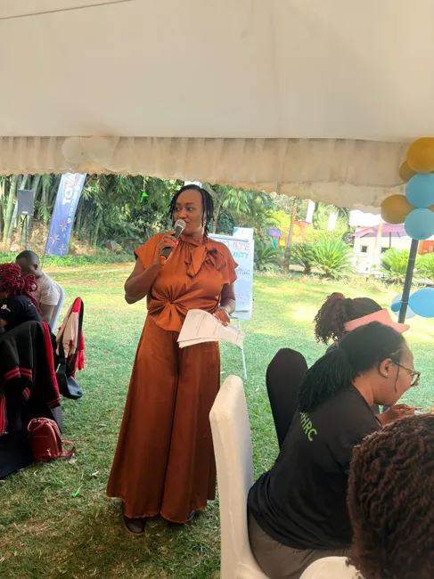 From Noise to Clarity · Facilitated conversation